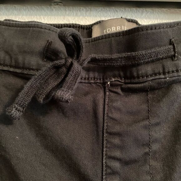 Torrid Black Drawstring Chino Flared Pants 4x UB1-12 - Picture 4 of 11